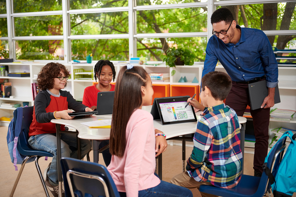 HP Chromebook x360 11 G3 - Education Edition - flip design - Celeron N4020 / 1.1 GHz - Chrome OS - 4 Gt RAM - 32 GB eMMC - 11.6&quot; IPS kosketusn&auml;ytt&ouml; 1366 x 768 (