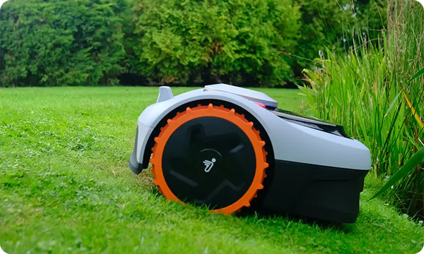 Segway Navimow i105E 500 m2, without borderwire - robotic lawnmover