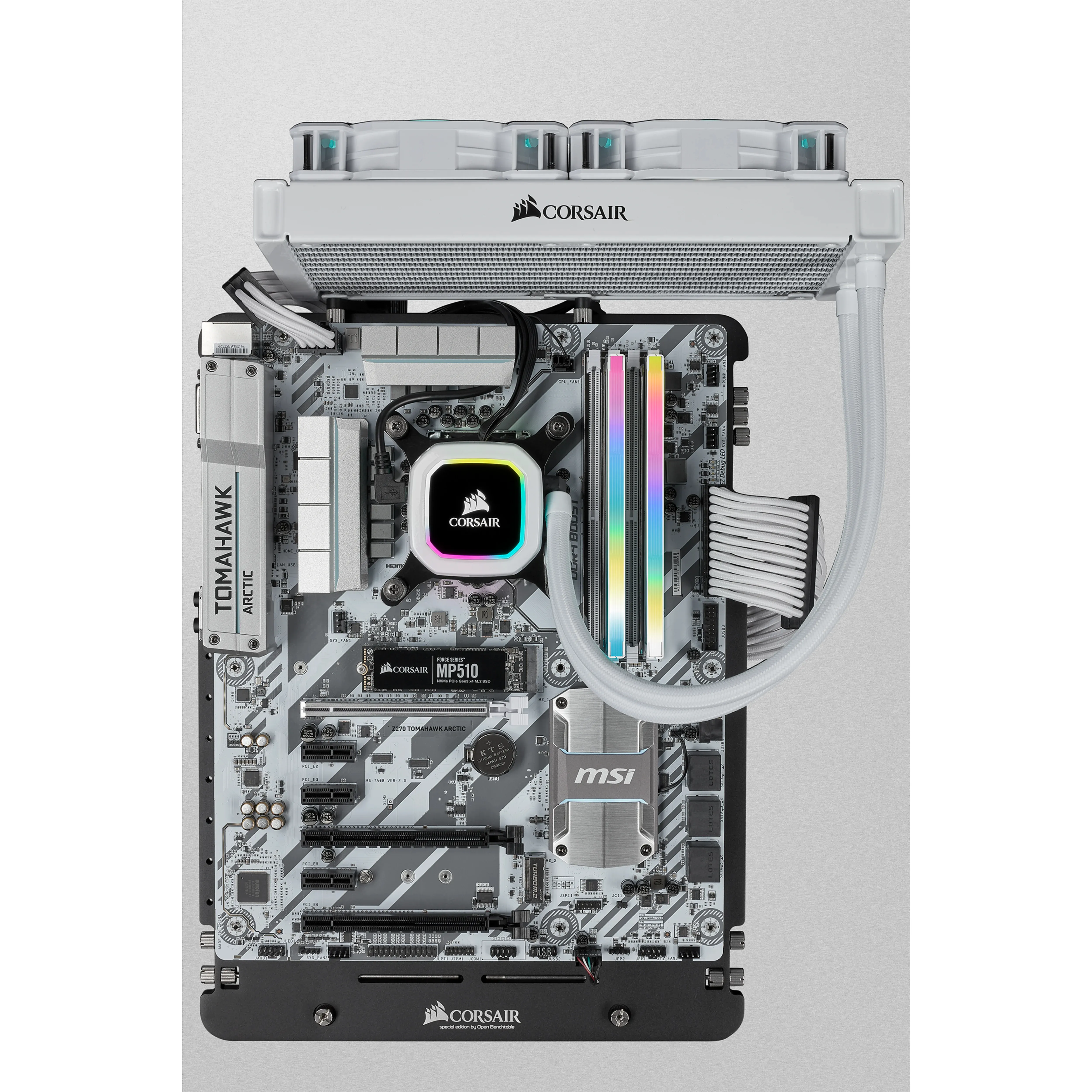 Corsair Vengeance RGB Pro SL 32 GB (2 x 16 GB) DDR4 3600 MHz, CL18 - minne, Vit