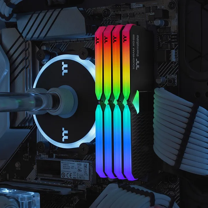 Thermaltake DDR4 16GB 4000 - CL - 19 Toughram XG RGB Dual kit black