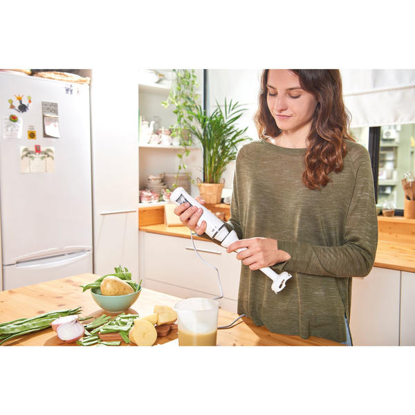 Black+Decker 500W -sauvasekoitin, valkoinen