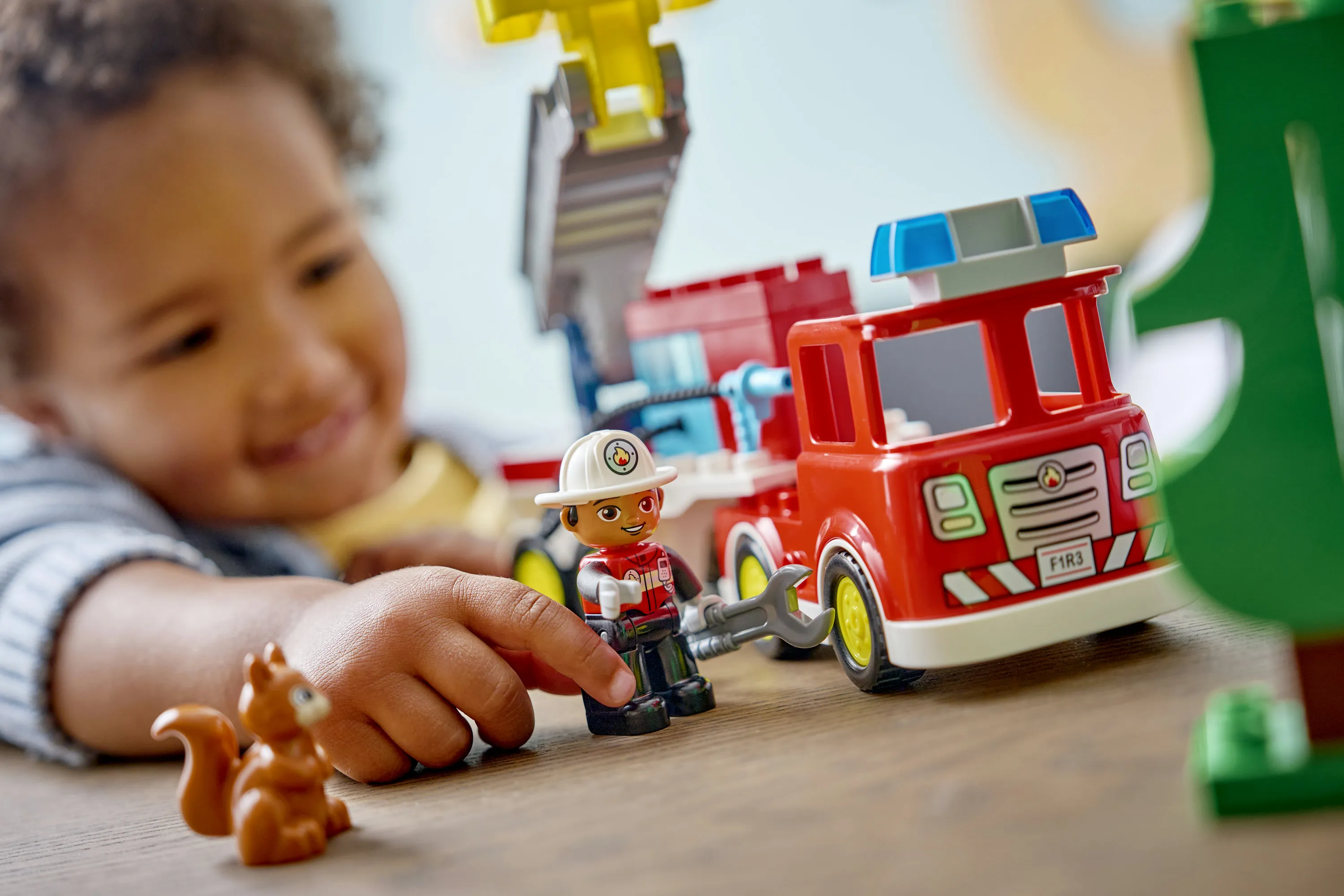 LEGO DUPLO Town Paloauto, paloletku ja pelastaja 10473