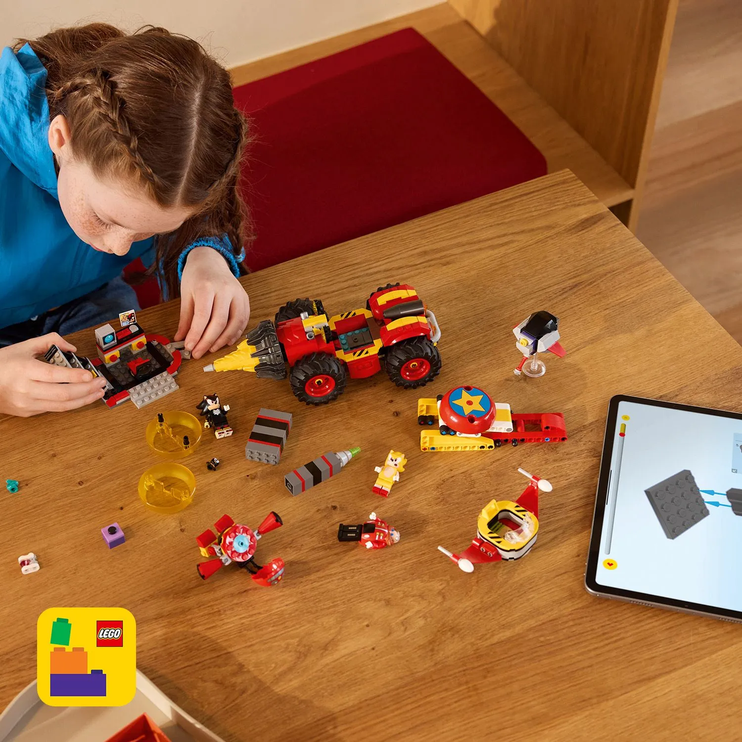 LEGO Sonic the Hedgehog Super Sonic vs. Egg Drillster 76999