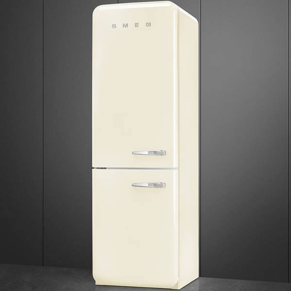 Smeg FAB32LPN1 j&auml;&auml;kaappipakastin kerma vasen