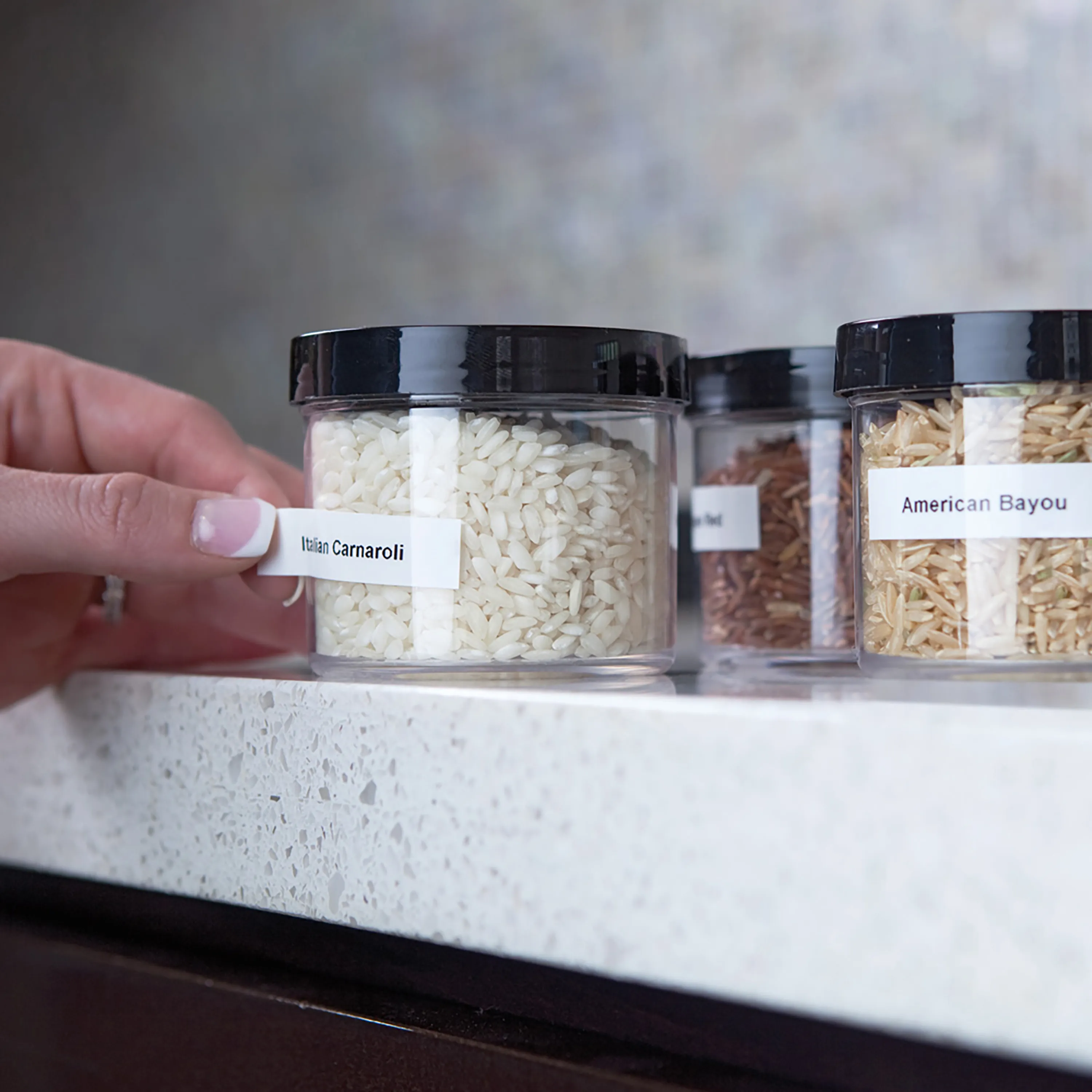 Tape D1 6mmx7m black/white