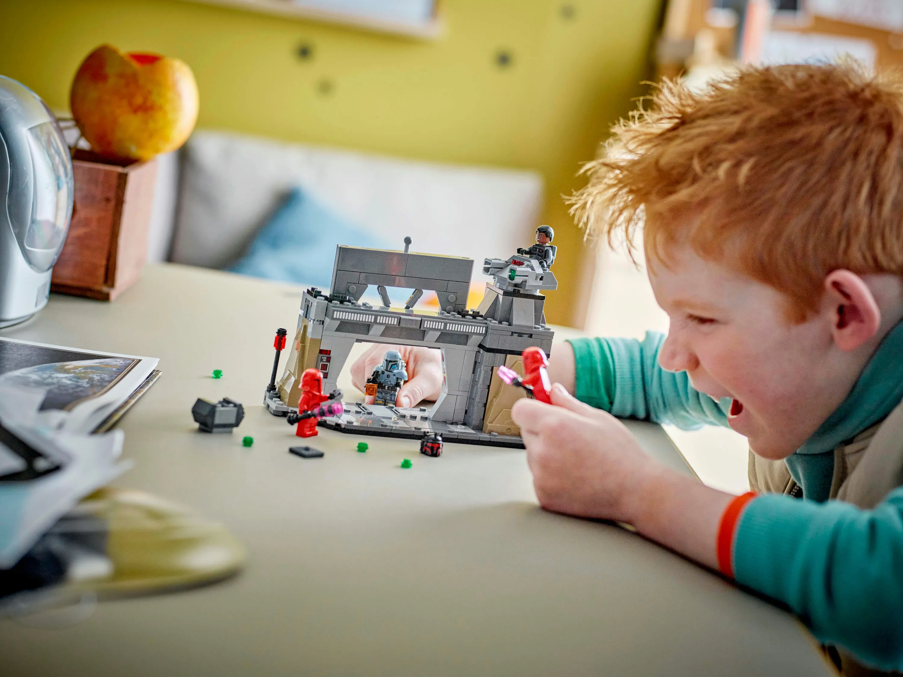 LEGO Star Wars Paz Vizsla&trade; och Moff Gideon&trade; Strid 75386