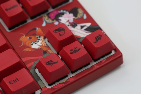 Varmilo VEA88 Koi V2 TKL MX Silent Red - speltangentbord, r&ouml;d/vit