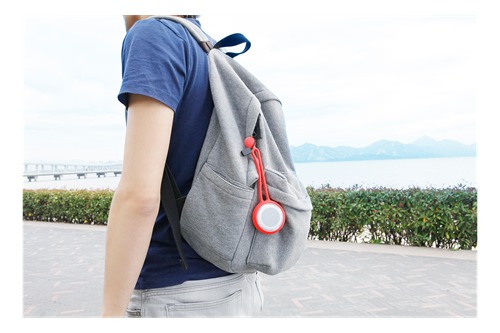 STREETZ Bluetooth mini-h&ouml;gtalare med h&auml;ngare, stativ och armband, BT