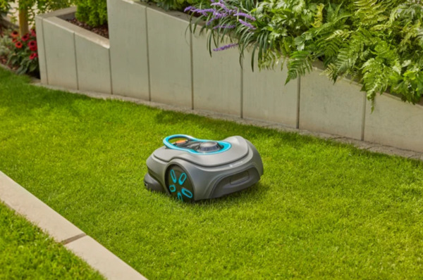 Gardena smart SILENO free 800 m&sup2; - robotic lawnmower