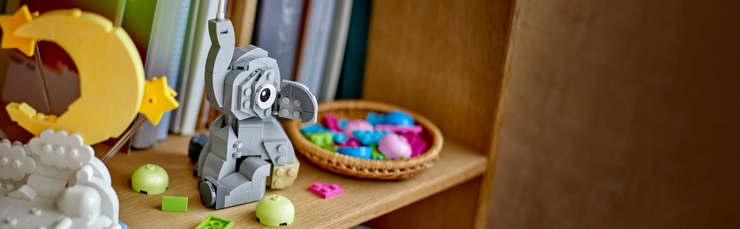 LEGO Sesongit ja juhlat Norsuvauva pilven p&auml;&auml;ll&auml; 40814