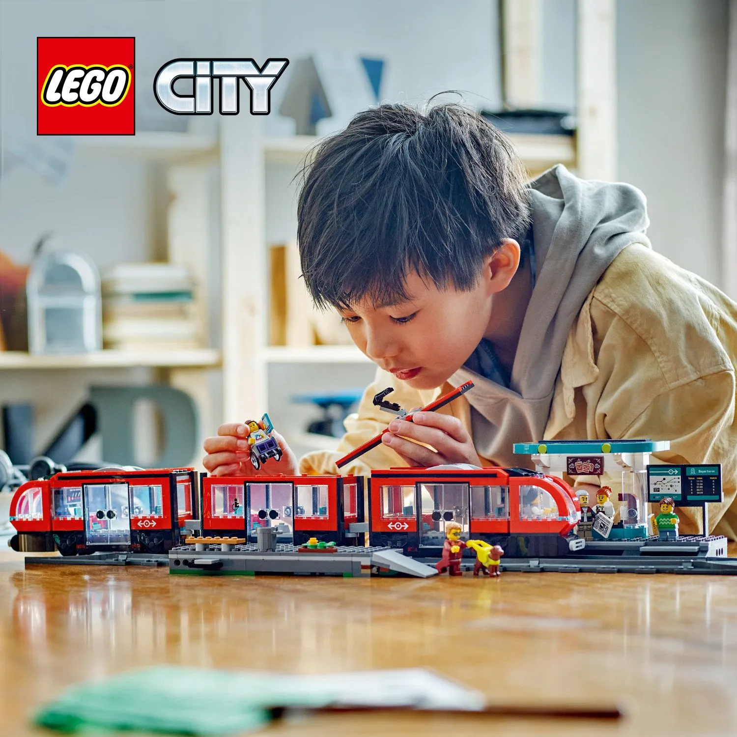 LEGO City Central City Express Tram Stop 60423
