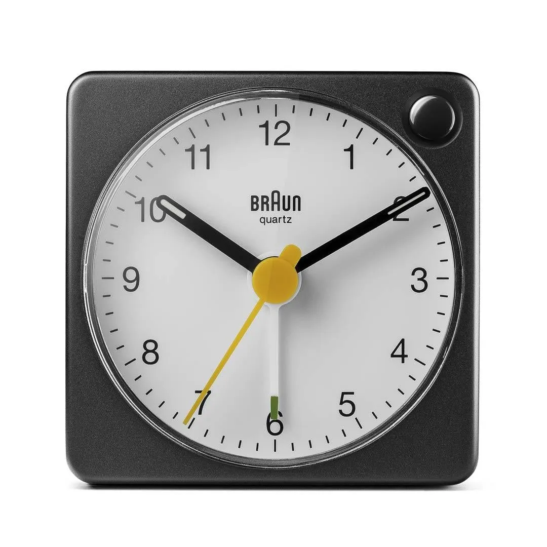 Braun 67023 BC02XBW Klassisk analog resev&auml;ckarklocka - Svart, Vit