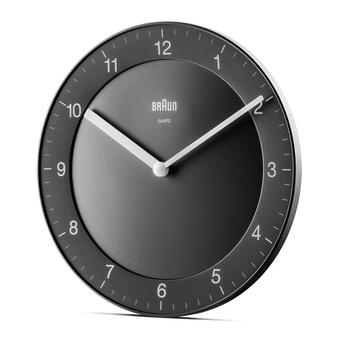 Braun BC 06 B Analog v&auml;ggklocka - Svart