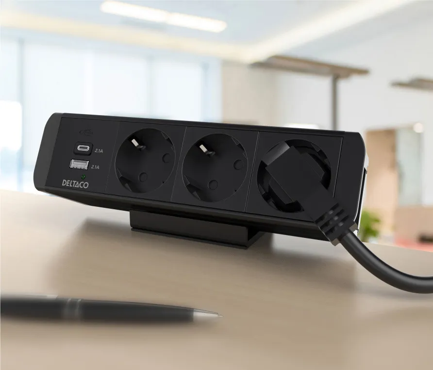 Deltaco On-desk Outlet, 3 outlets, 1x21W A+C USB, GST18 cable