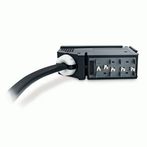 APC IT PDU 3 P 5 W 16A IEC309 500CM