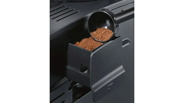 Siemens EQ.6 plus s500 -espressokeitin, t&auml;ysautomaattinen, Musta, Metallinen