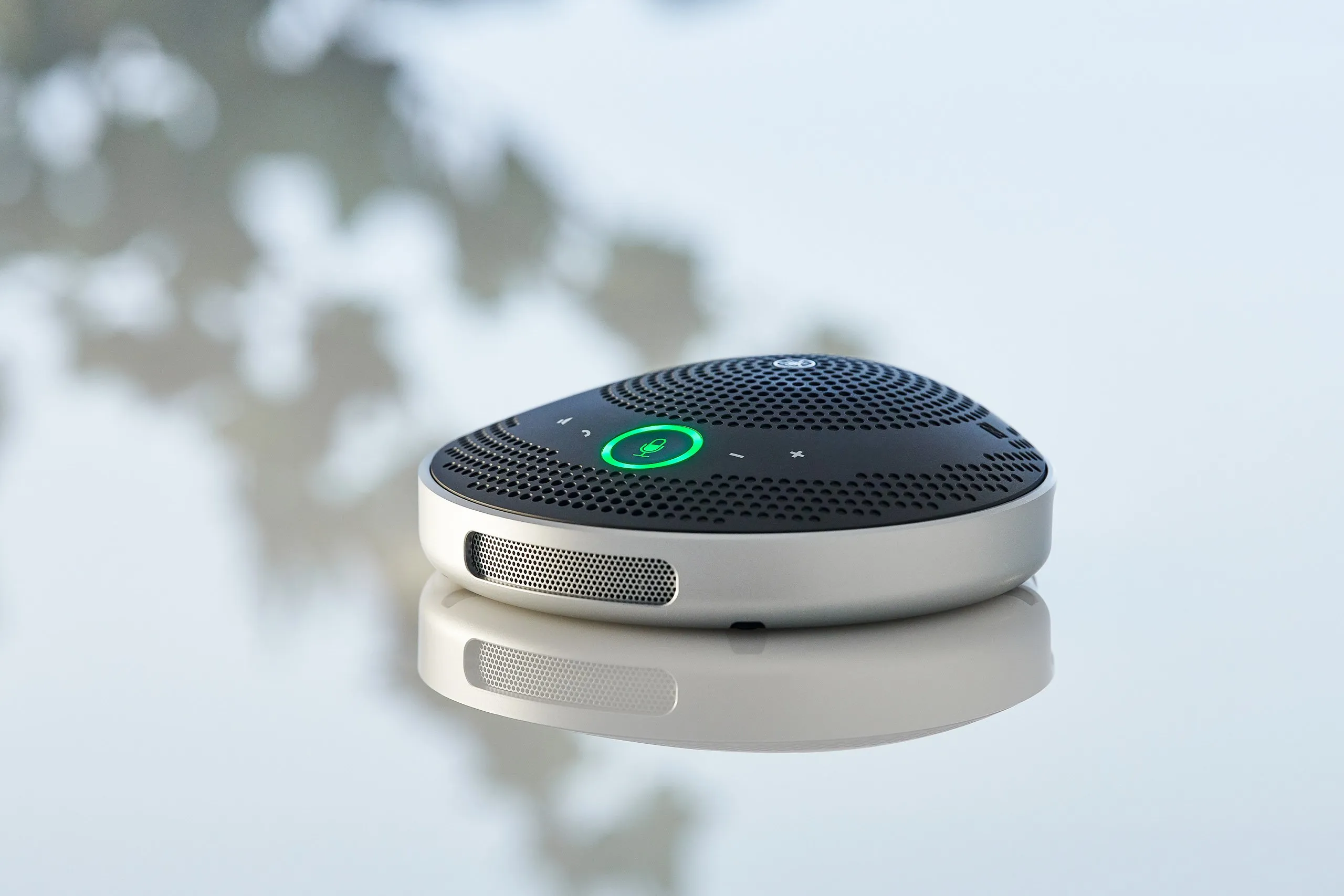 Yamaha YVC200 Personal USB- &amp; Bluetooth Conference Phone, Rechargeable Battery, Black