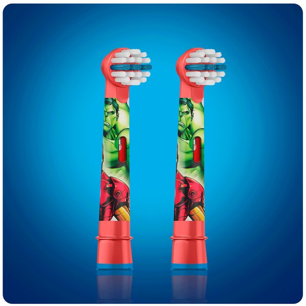 BRAUN VAIHTOHARJA ORAL-B KIDS 4ct AVENGERS, paketissa 4 vaihtoharjaa. Stages Power