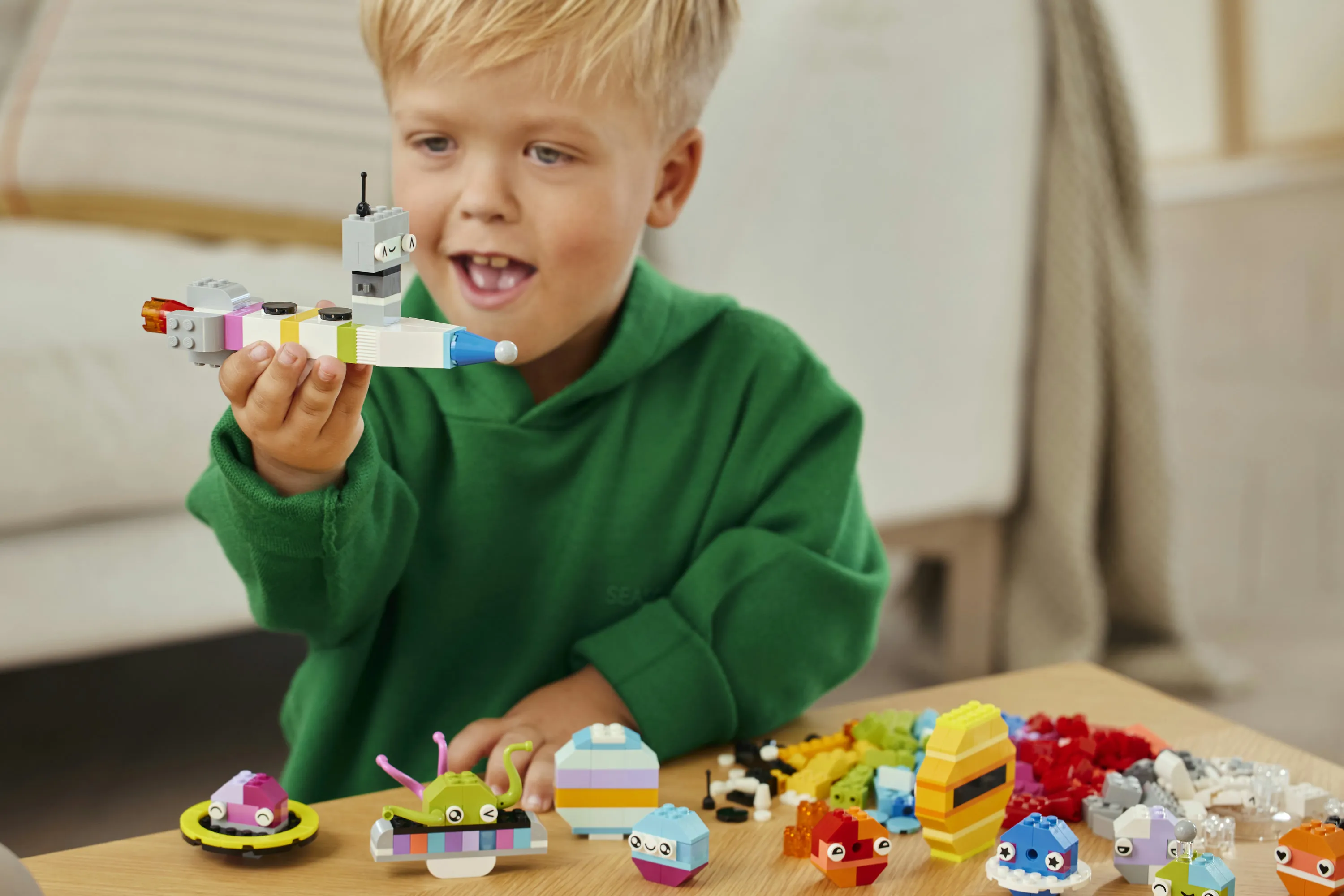 LEGO Classic Kreativa planeter 11037