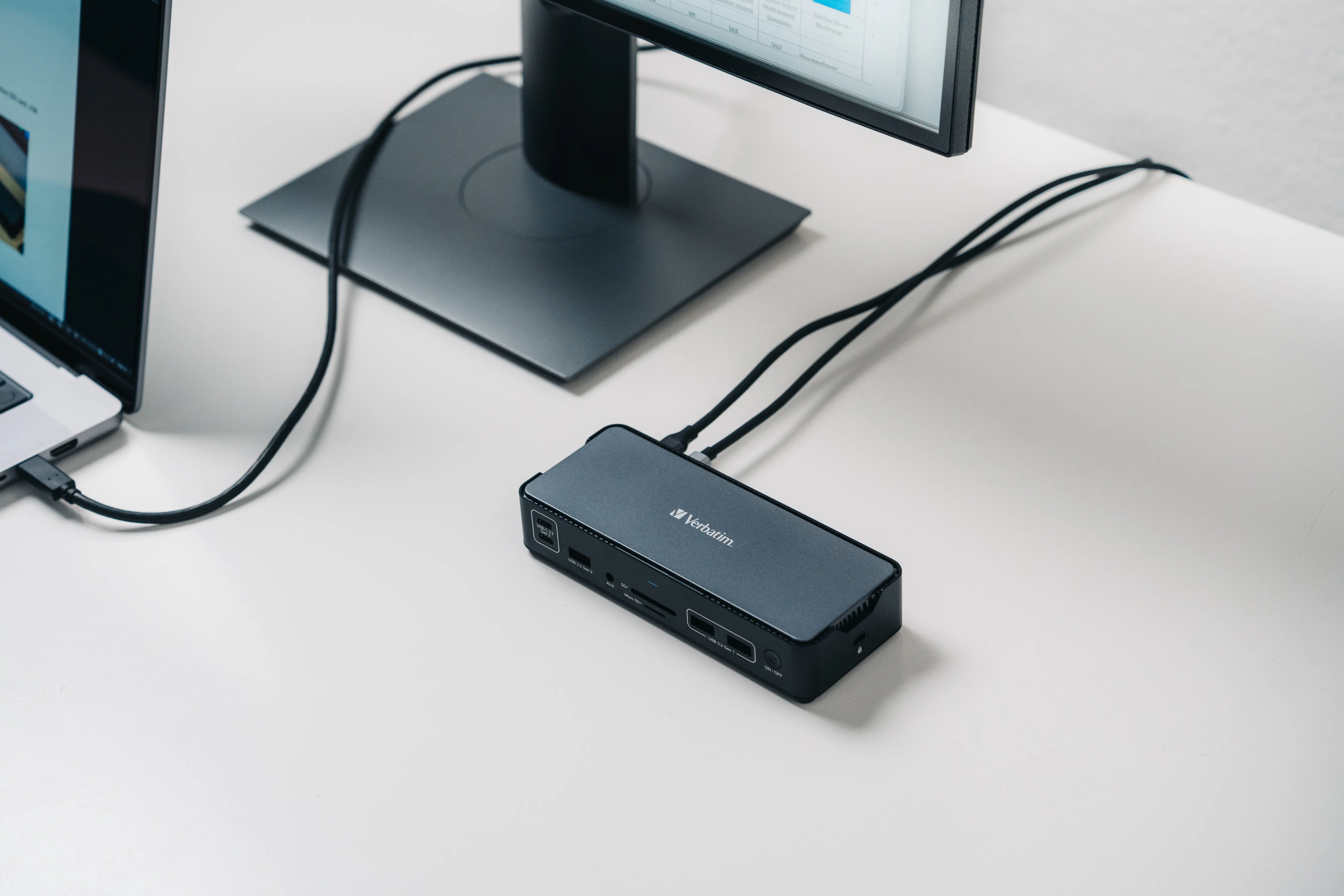 USB-C Pro Docking Station 15 Port CDS-15
