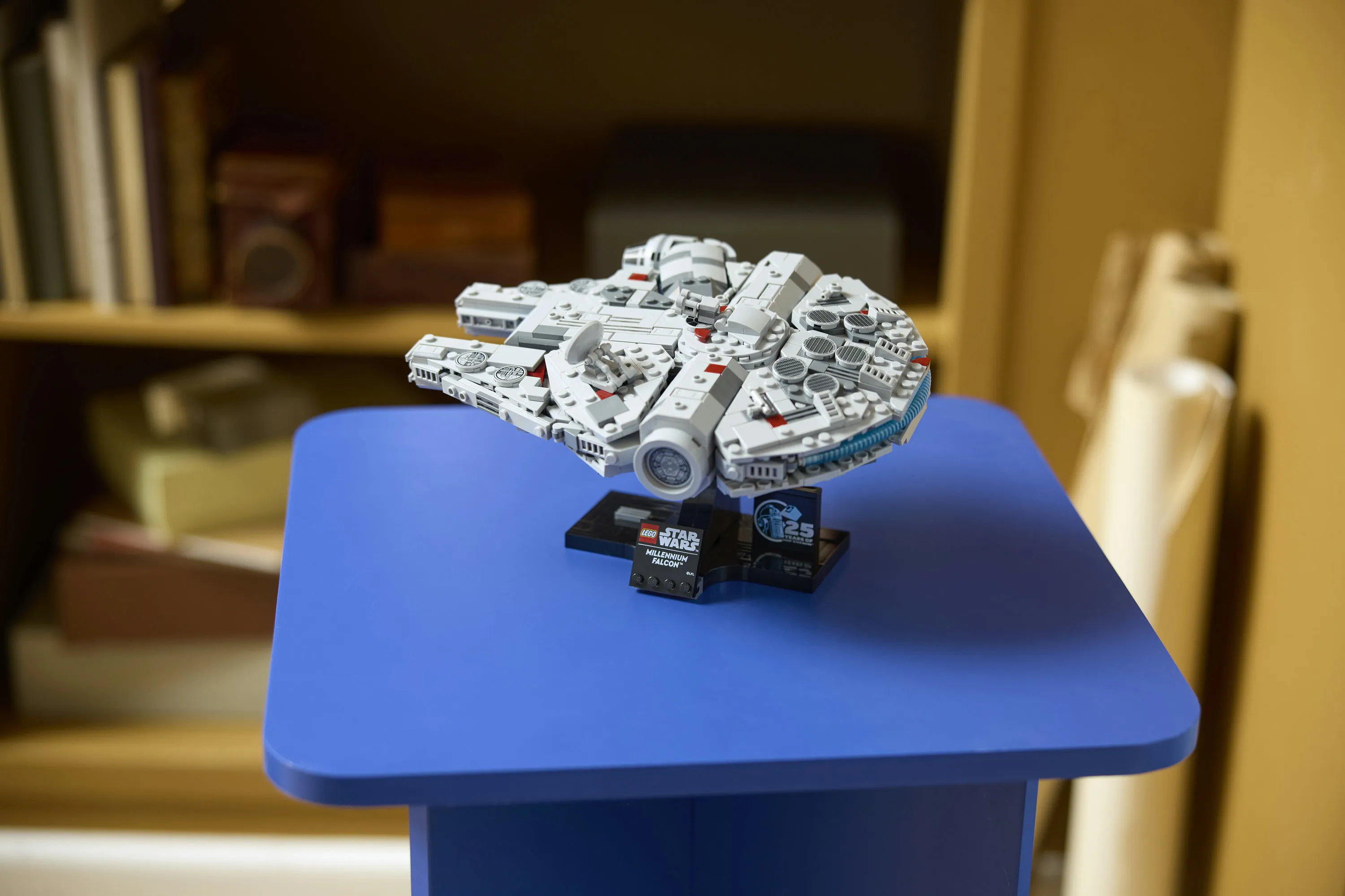 Lego Star Wars Millennium Falcon 75375