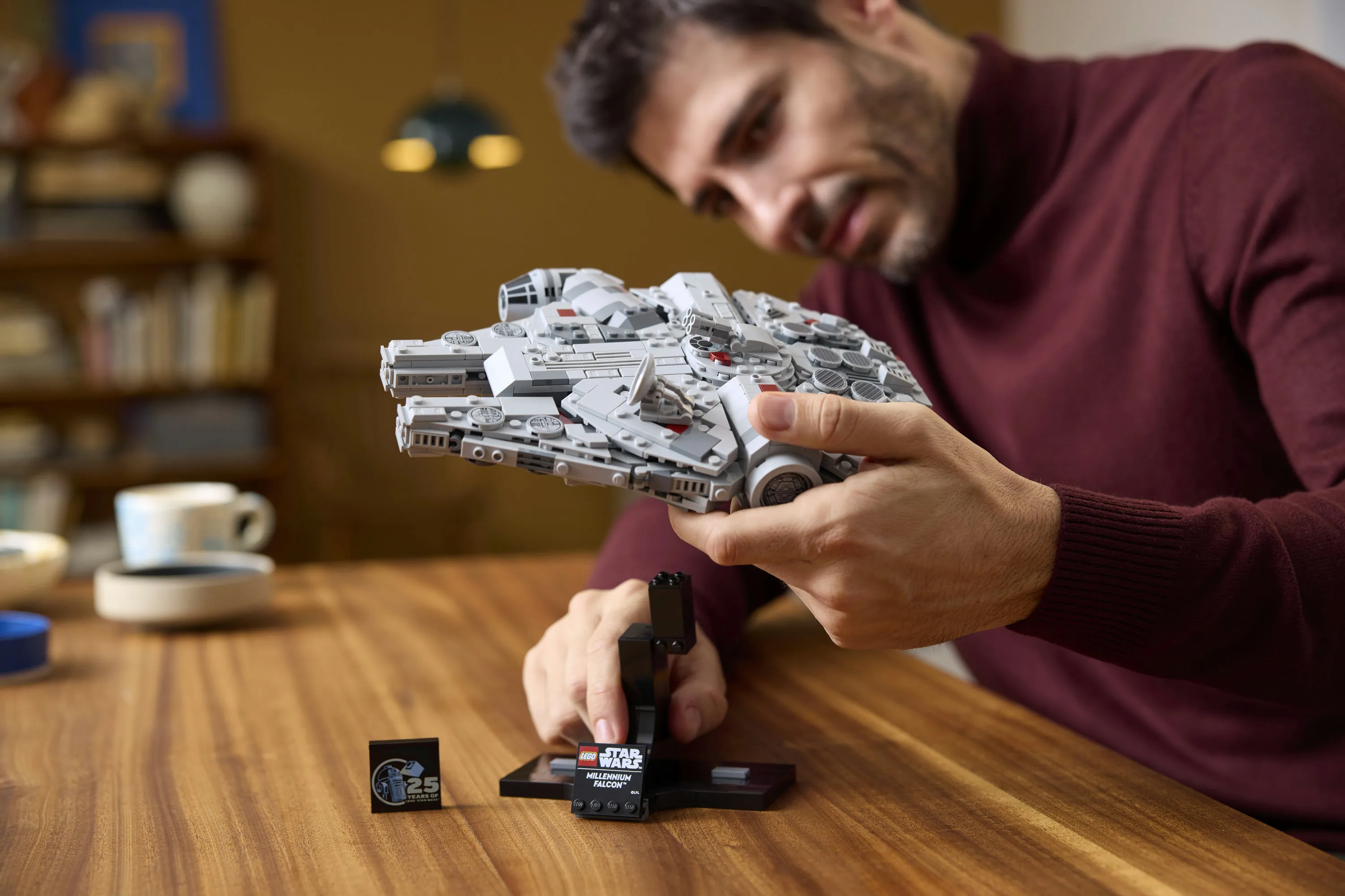 Lego Star Wars Millennium Falcon 75375