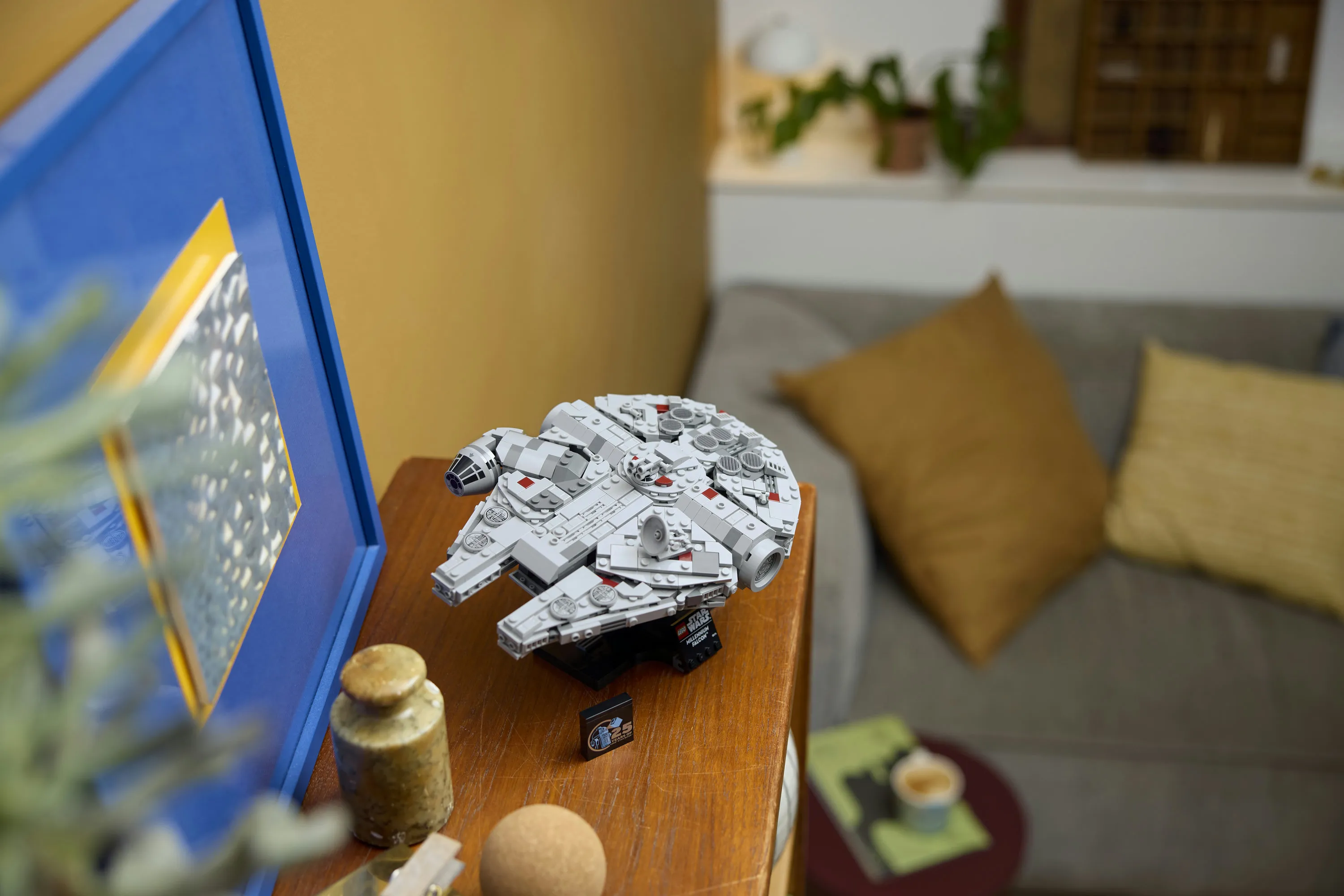 Lego Star Wars Millennium Falcon 75375