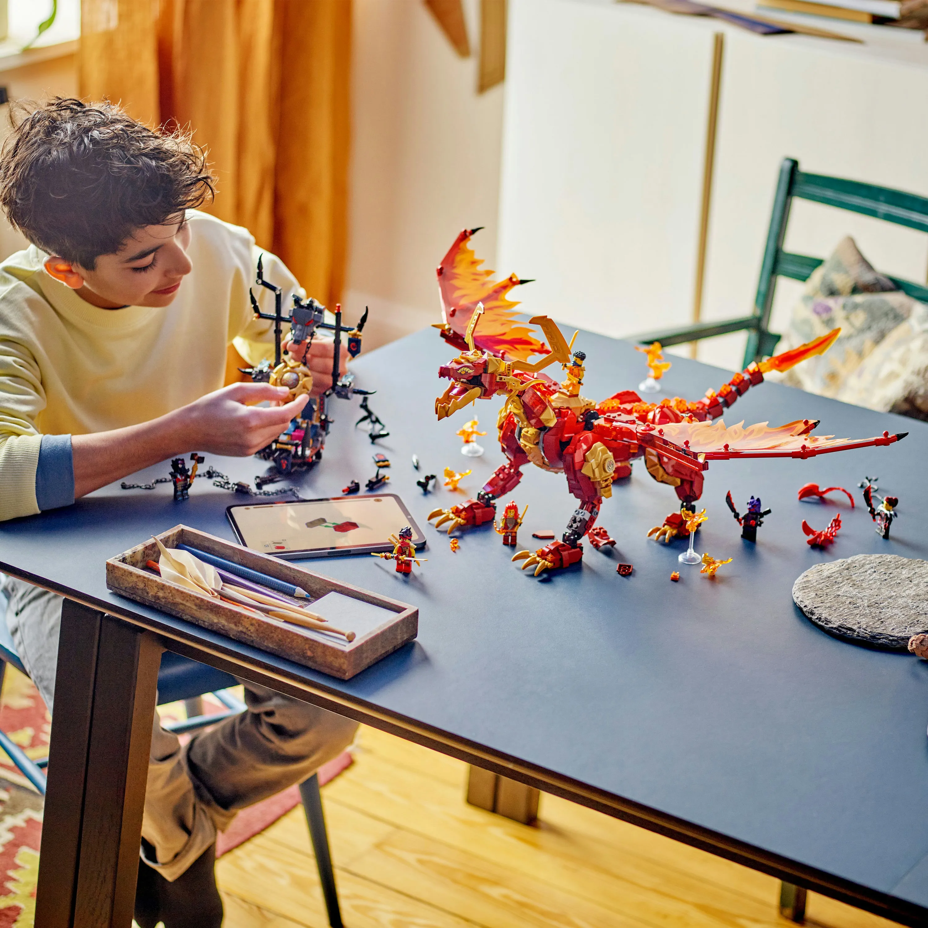 LEGO NINJAGO Kai's Fire Dragon 71822