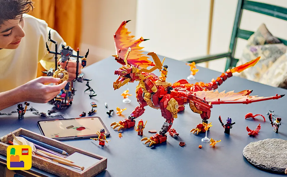 LEGO NINJAGO Kai's Fire Dragon 71822