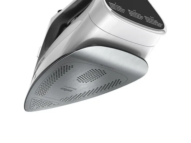 Braun TexStyle 7 Pro -Kuiva- & höyrysilitysrauta, Musta/Valkoinen
