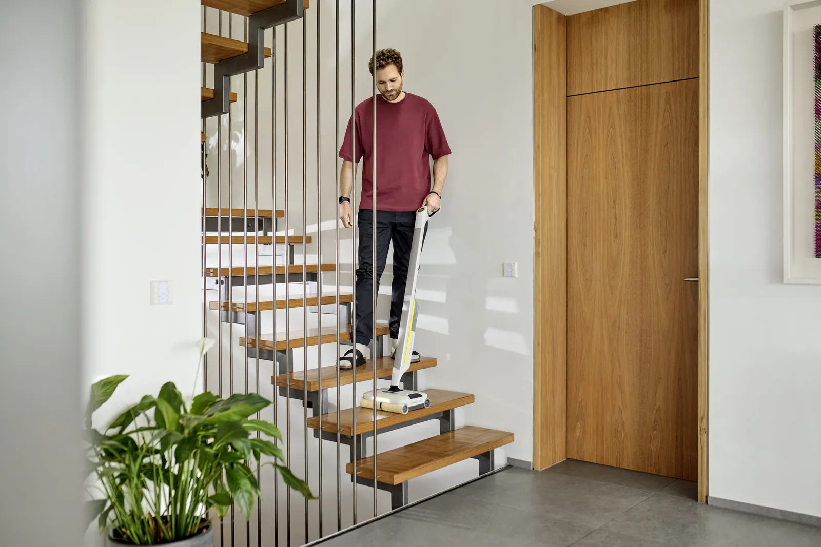 K&auml;rcher FC 8 Smart Signature Line Wet and dry vacuum cleaner, White/Grey