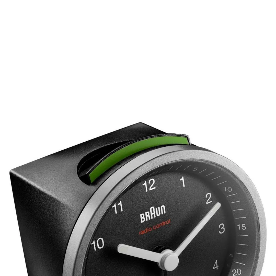 Braun BC 07 SB-DCF Analog v&auml;ckarklocka - Svart/Silver