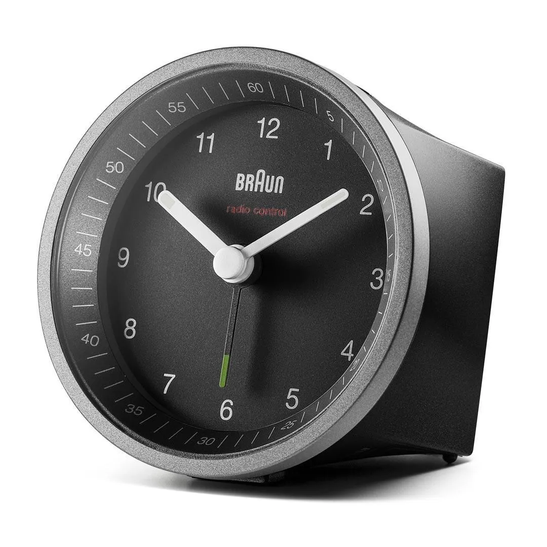 Braun BC 07 SB-DCF Analog v&auml;ckarklocka - Svart/Silver