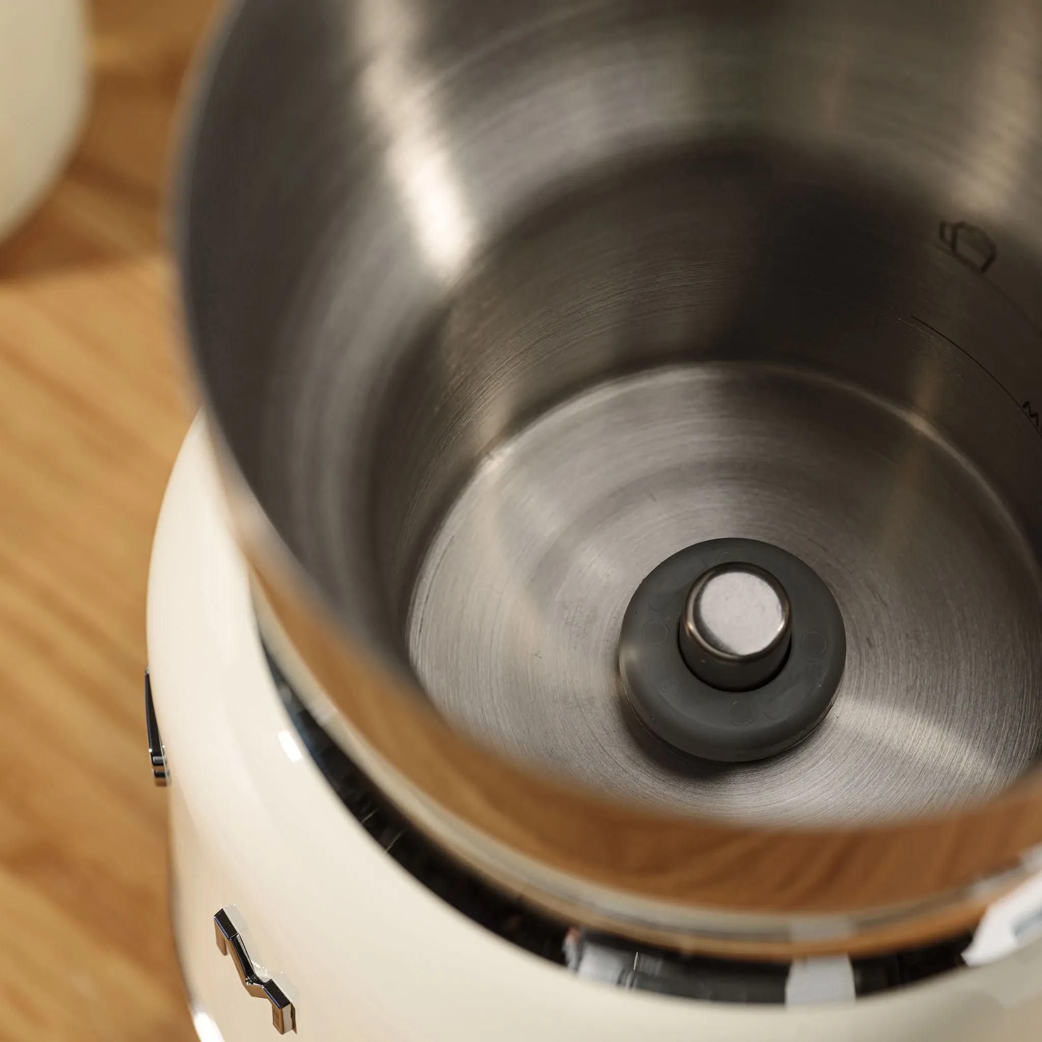 Smeg 50's Style Induction Milk Frother, Cream