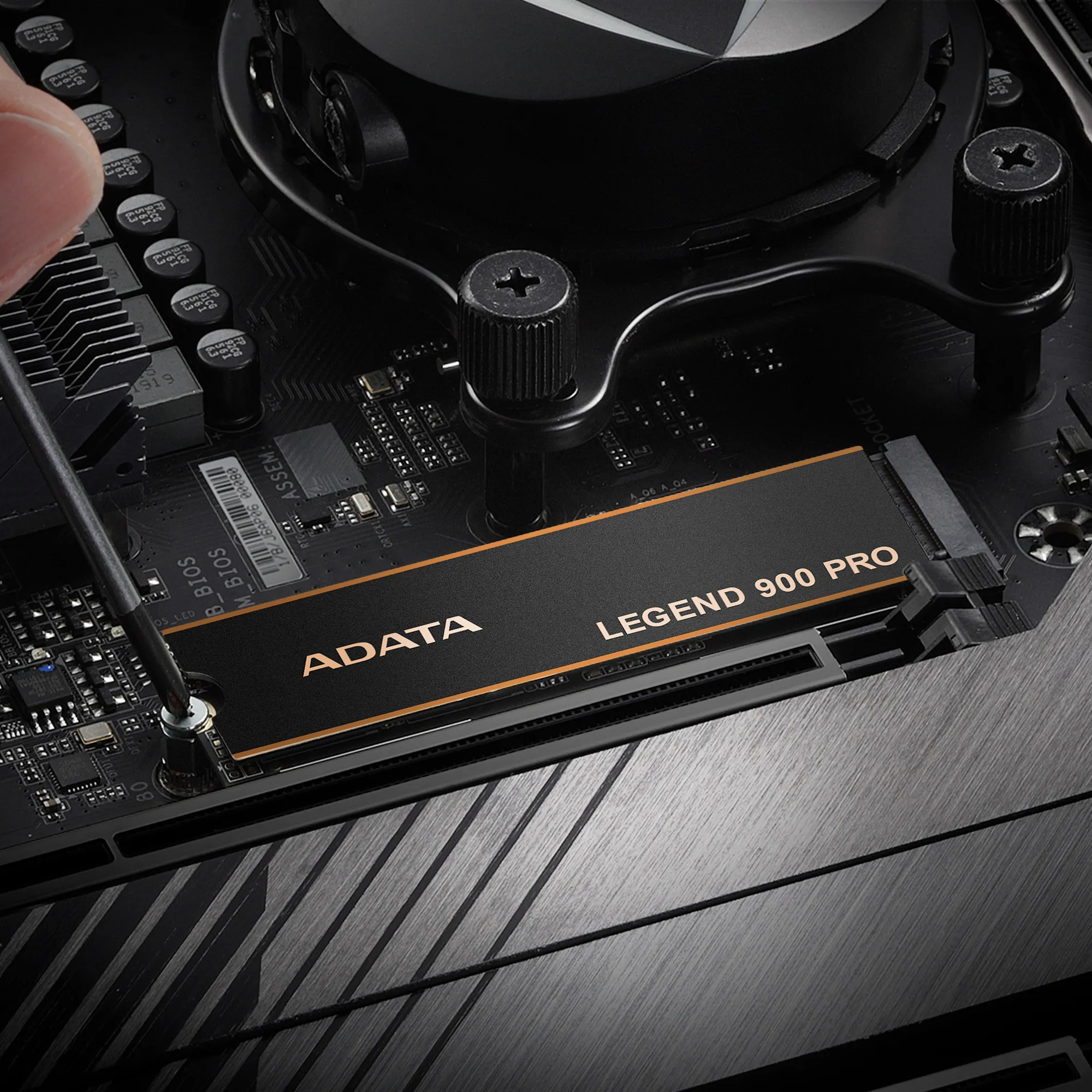 ADATA LEGEND 900 PRO 2TB M.2 PCIe 4.0 NVMe SSD with Heatsink