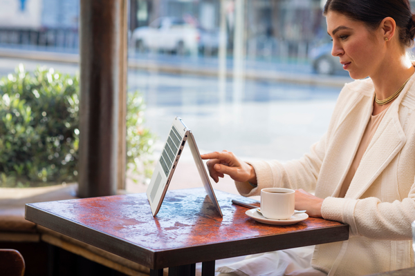 HP 13.3&quot; EliteBook x360 G1, 256 Gt SSD, Win 10 Pro - kannettava