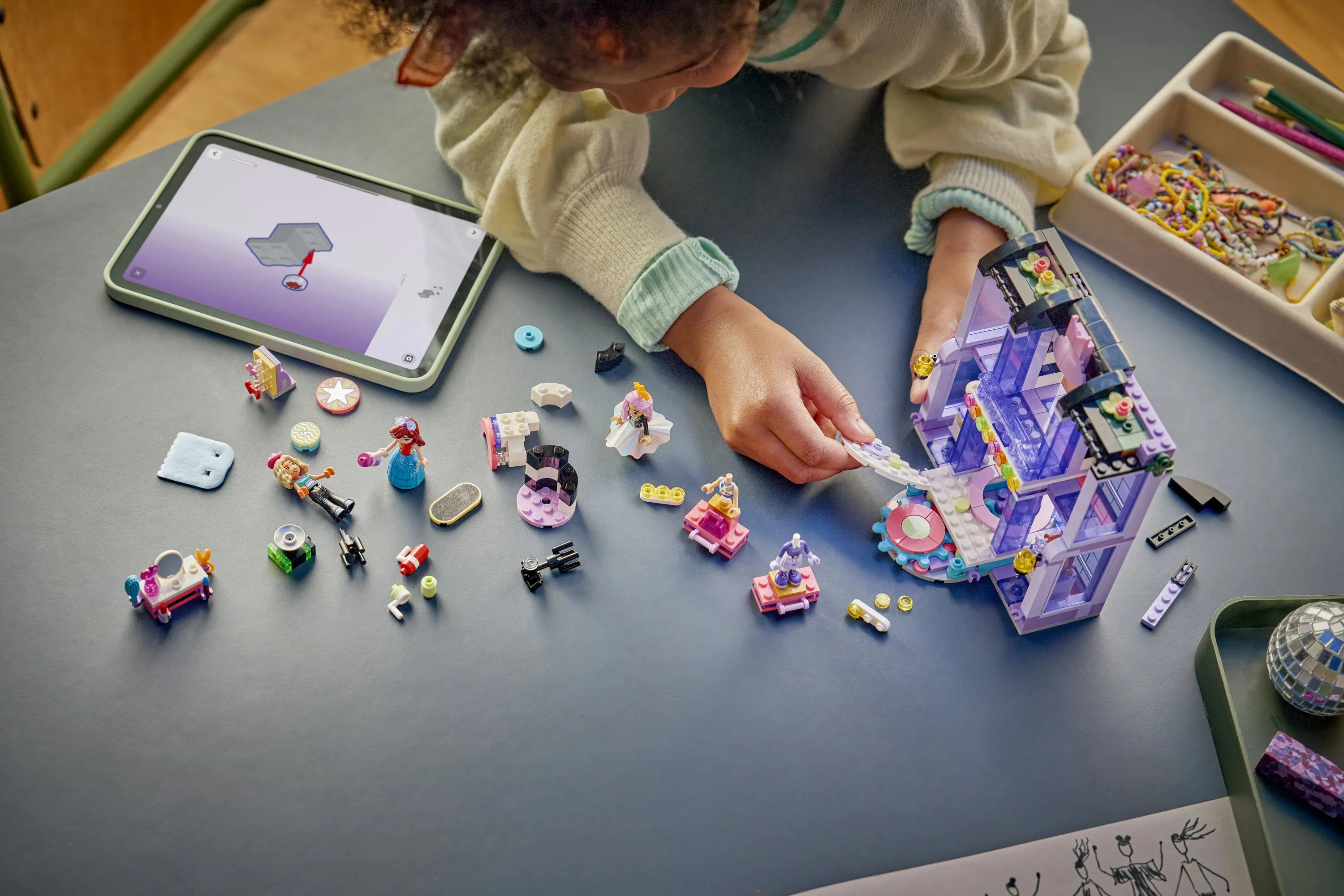 LEGO Friends Heartlake City Fashion Show 42685