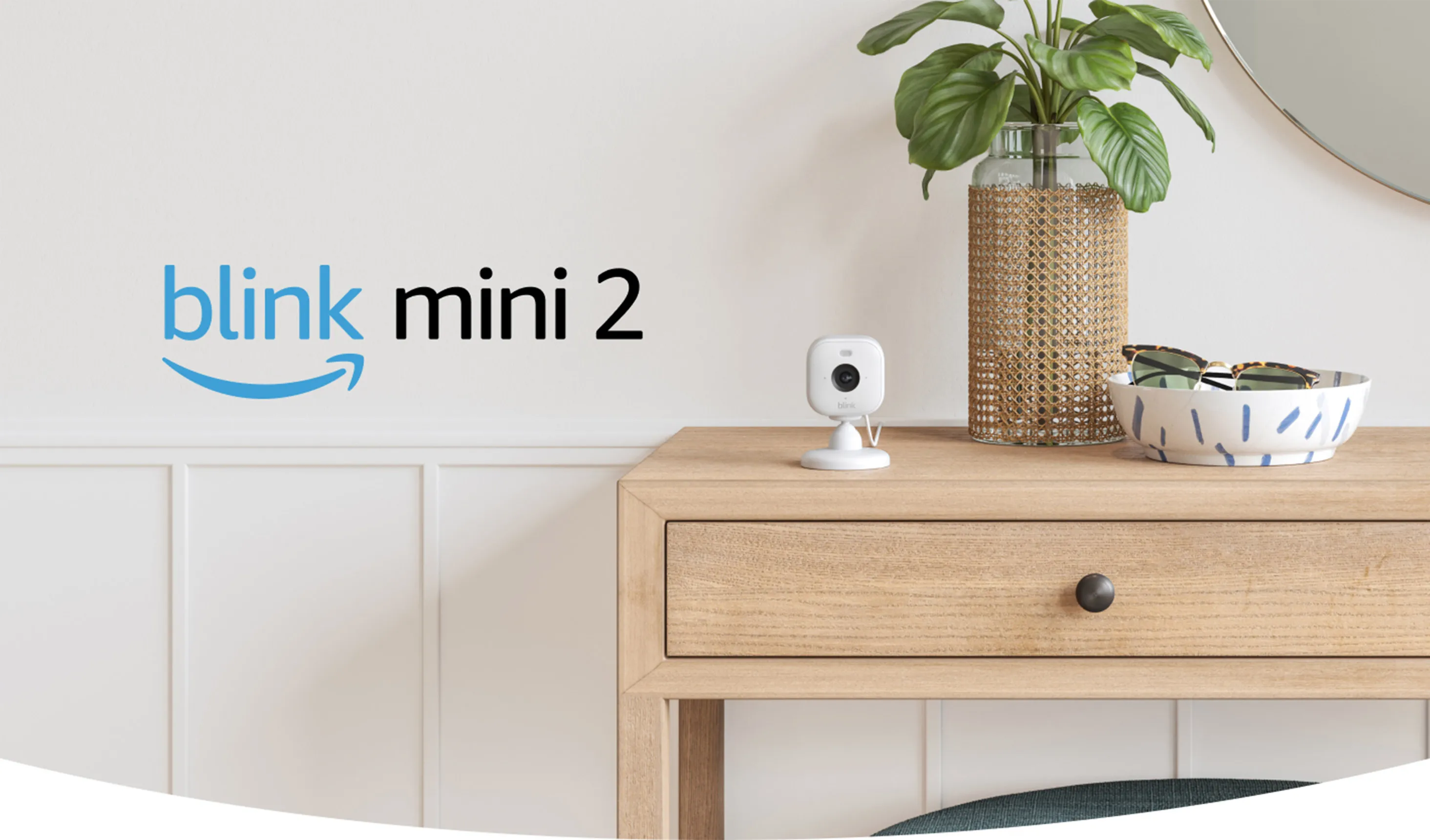 Amazon Blink Mini 2 - Smart security camera, White
