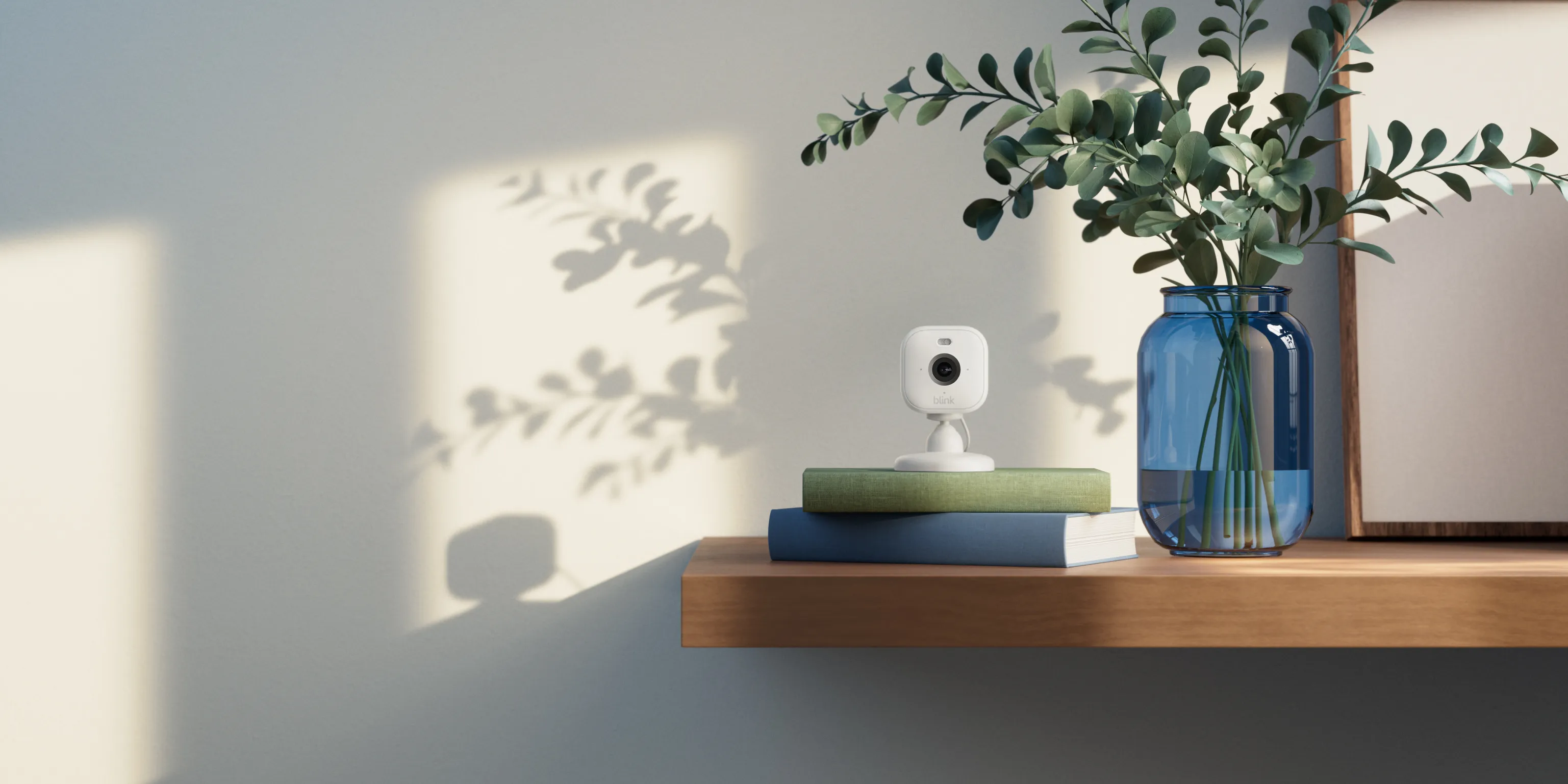 Amazon Blink Mini 2 - Smart security camera, White