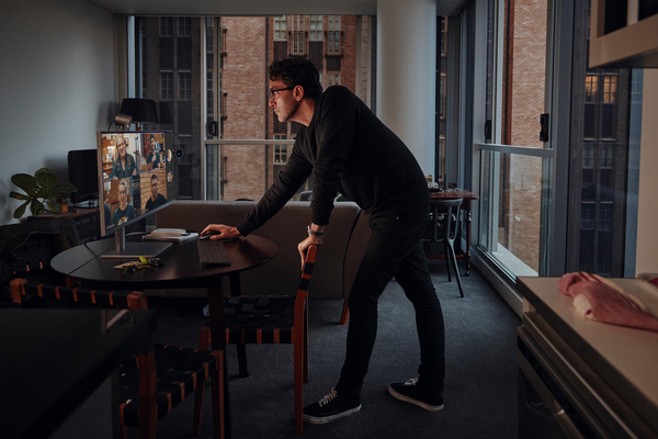 HP 34 AiO i712700 32GB/1T PC Intel i7-12700, SSD 1TB 2280 PCIe NVMe, 32GB DDR5, NVIDIA GeForce RTX 3060 Max-Q, W11 Pro64, 1-1-1 Wty, 34in Display, ax+BT"