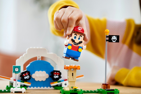 Super Mario - Fuzzy Flippers -
