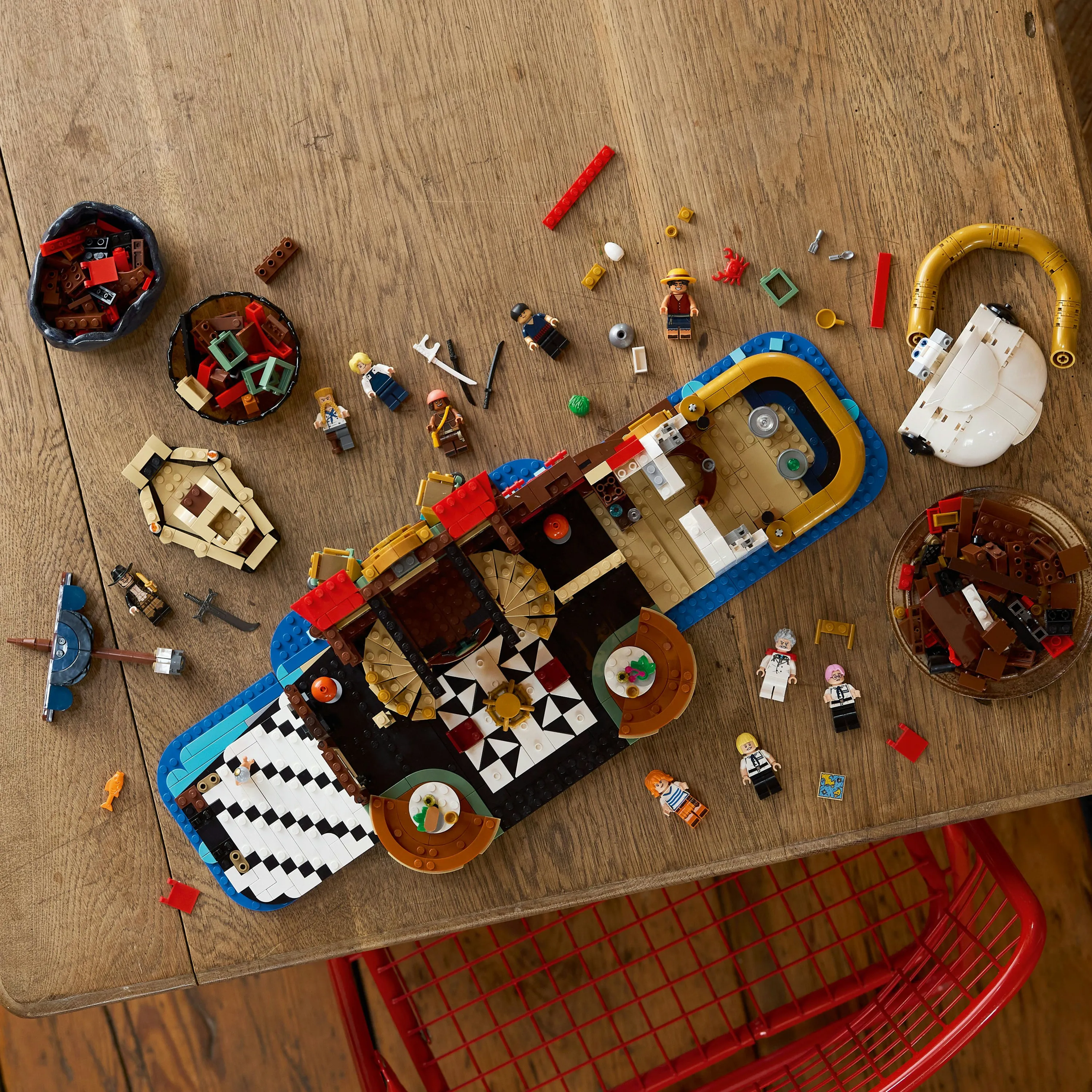 LEGO One Piece Floating Baratie 75640