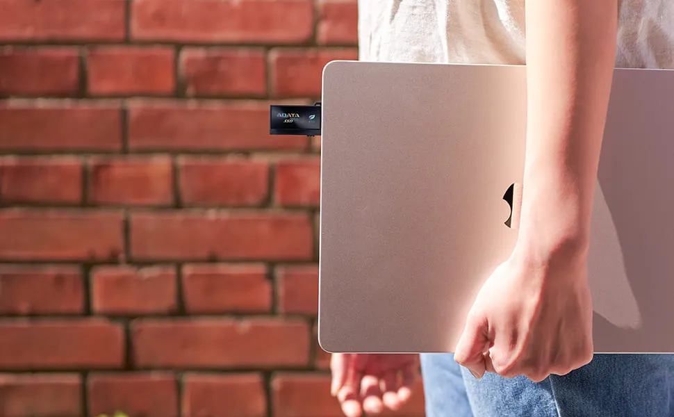 A-DATA SC730 512 Gt USB 3.2 Gen 2 (USB-C/USB-A) -ulkoinen SSD, kannettava, pelik&auml;ytt&ouml;&ouml;n, musta