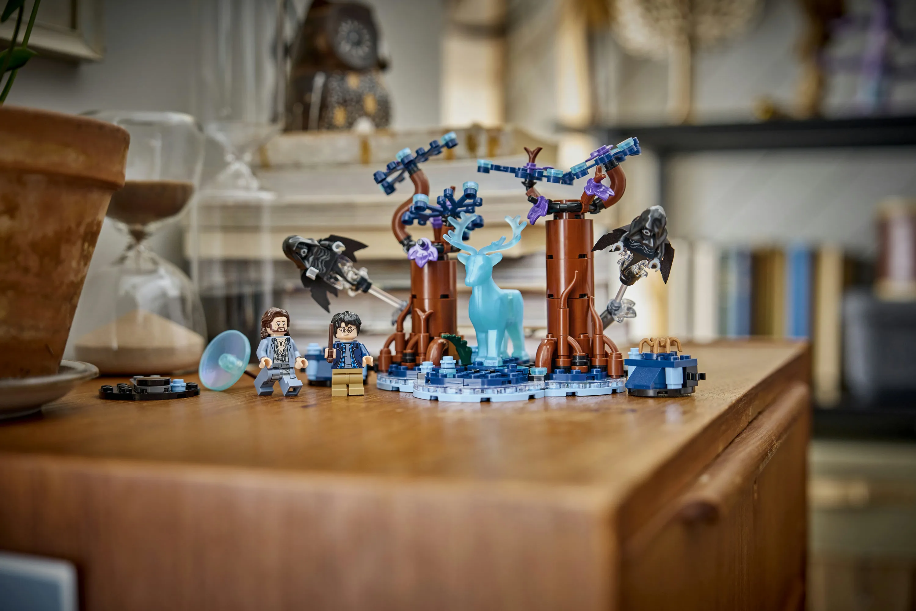 LEGO Harry Potter Den f&ouml;rbjudna skogen: Expecto Patronum 76475