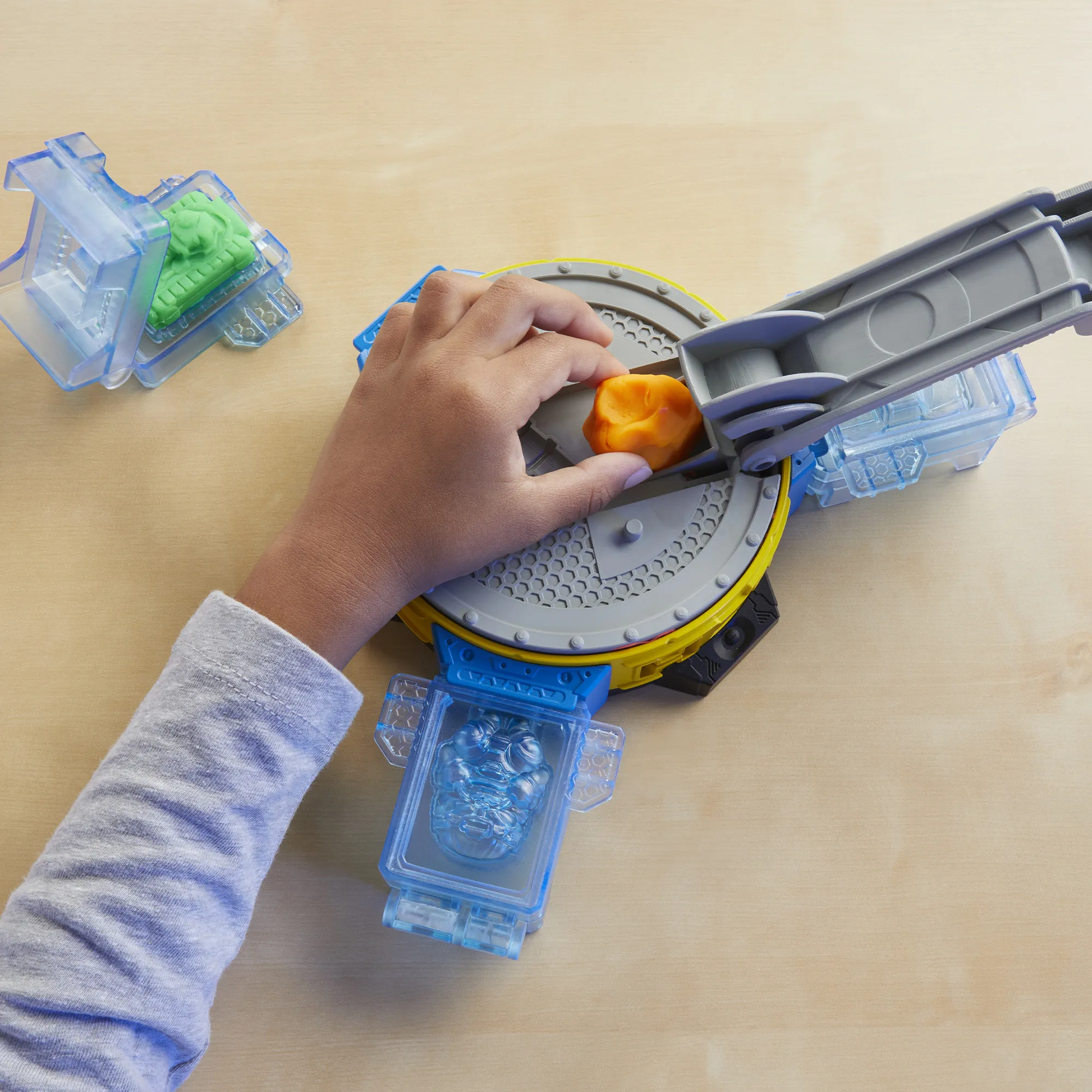 Play-Doh Marvel Hulk &amp; Squish Playset