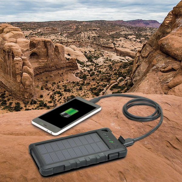PORT - Power bank + solar charger Li-Ion 8000 mAh - 2.1 A - 2 l&auml;ht&ouml;liittimet (USB (vain virta)) - johdossa: Micro-USB