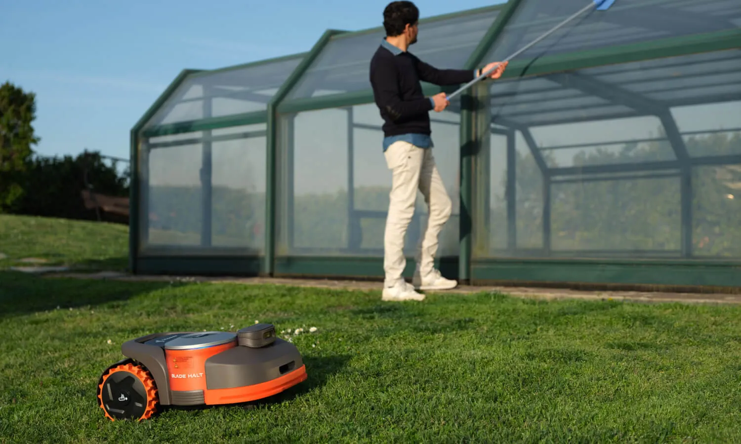 Segway Navimow H Series H500E-VF - robotgräsklippare, VisionFence-teknik, 500 m²