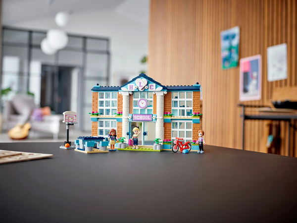 Lego Friends Heartlake City School 41682