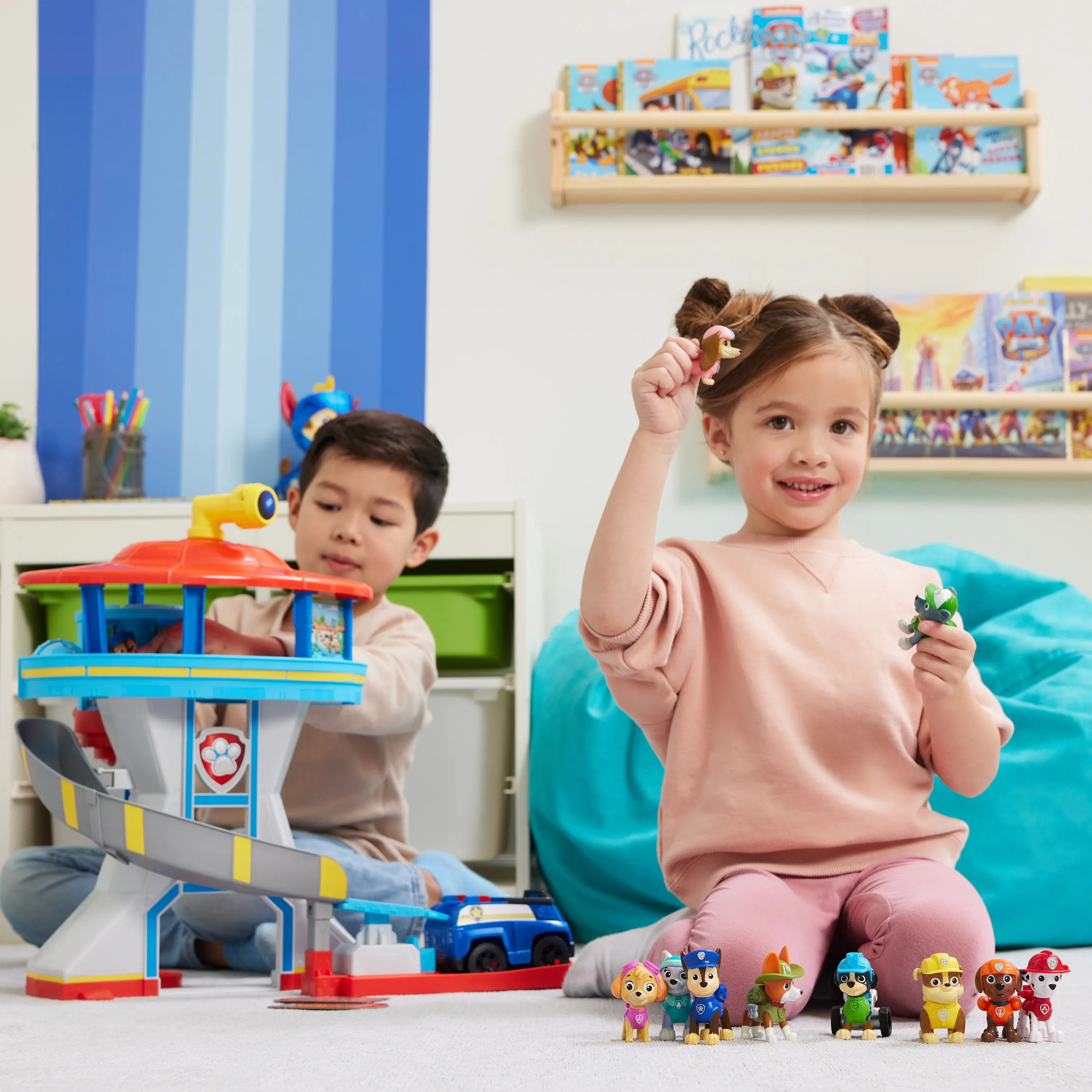 Spin Master PAW Patrol - Action Pack Pups Gift Set, Toy Figure (10 Dog Figures)