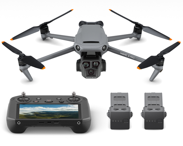 DJI Mavic 3 Pro Fly More Combo -nelikopteri (DJI RC Pro -ohjaimella)